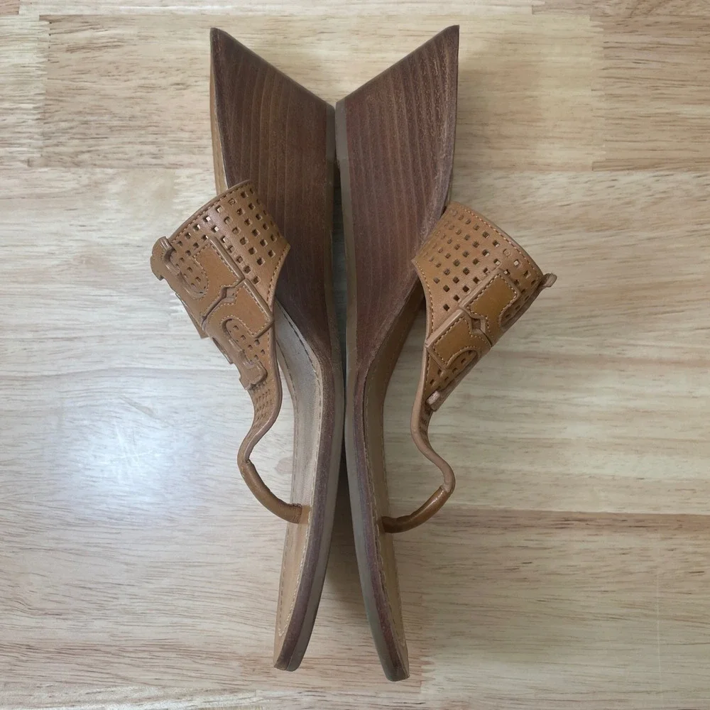 Tory Burch Tan Leather‎ Laser Cut Logo Thong Wedge Sandals Women's
